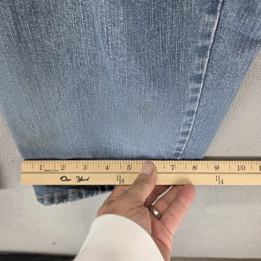 Vintage Levis Engineered Jeans Mens 31x30 Blue Twisted Light Wash Button Fly